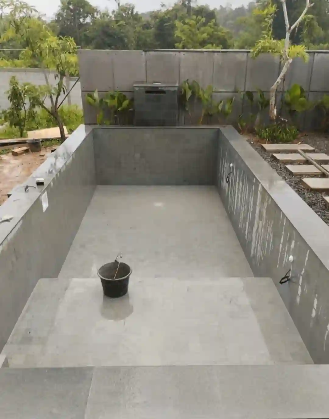 Small Skimmer Pool